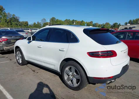 2015 Porsche Macan S z USA, uszkodzony, nr VIN WP1AB2A54FLB55368